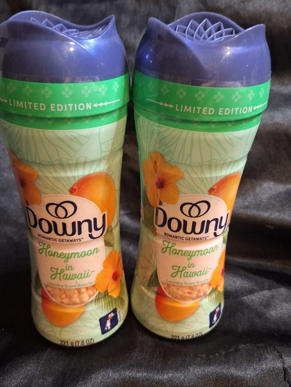 2 Packs Downy Romantic Getaways Honeymoon In Hawaii Laundry Scent Booster 7.8oz